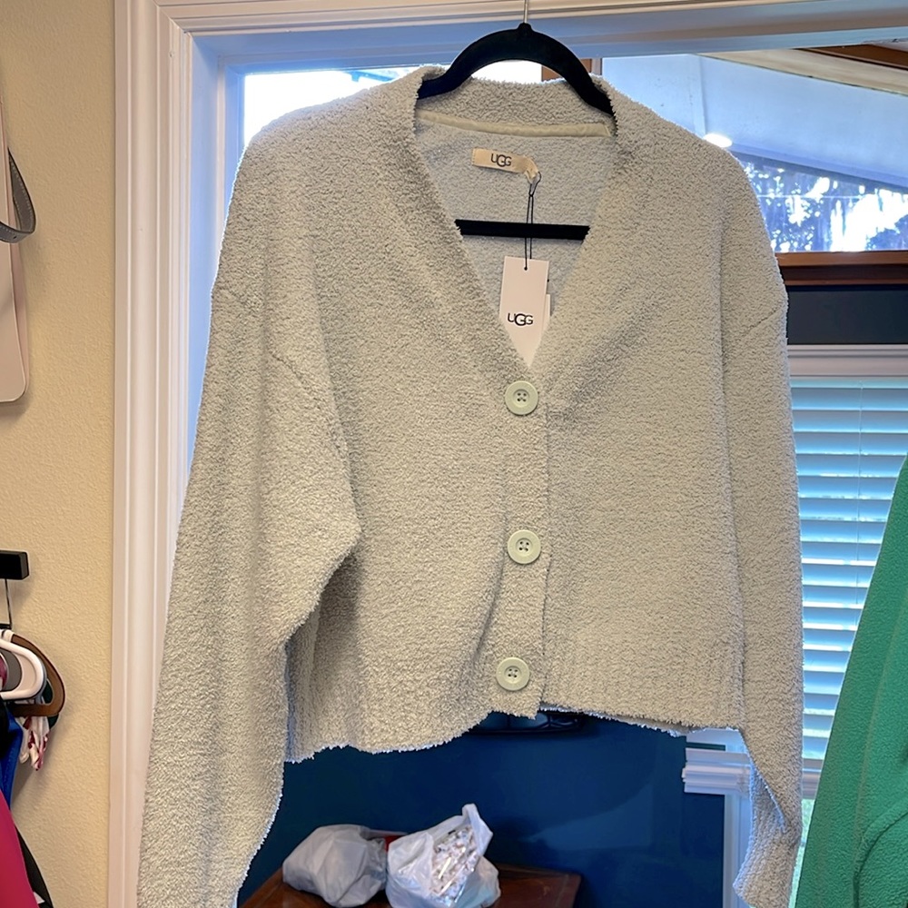 Ugg cardigan super soft NWT